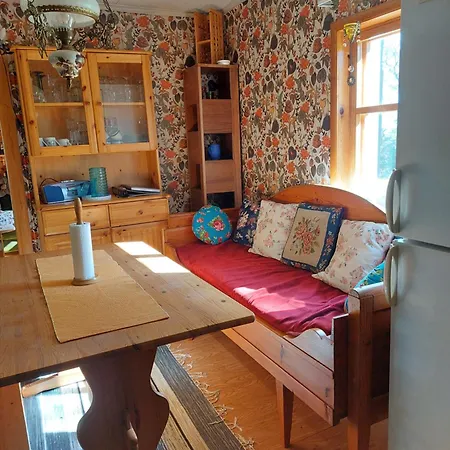Idyllinen Moekki Laitilassa Dağ evi Laitila